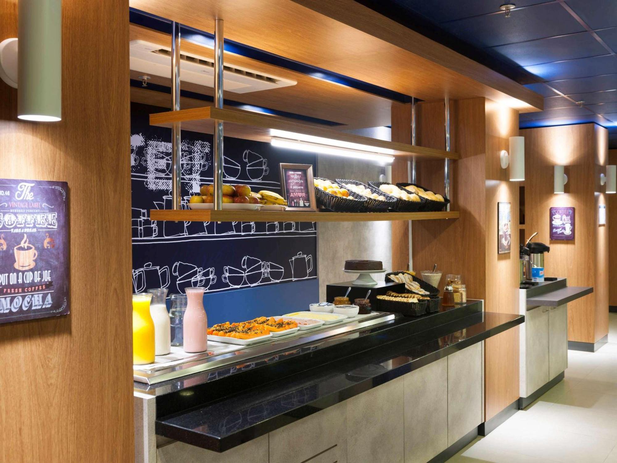 Ibis Budget Campinas Aquidaban Екстер'єр фото