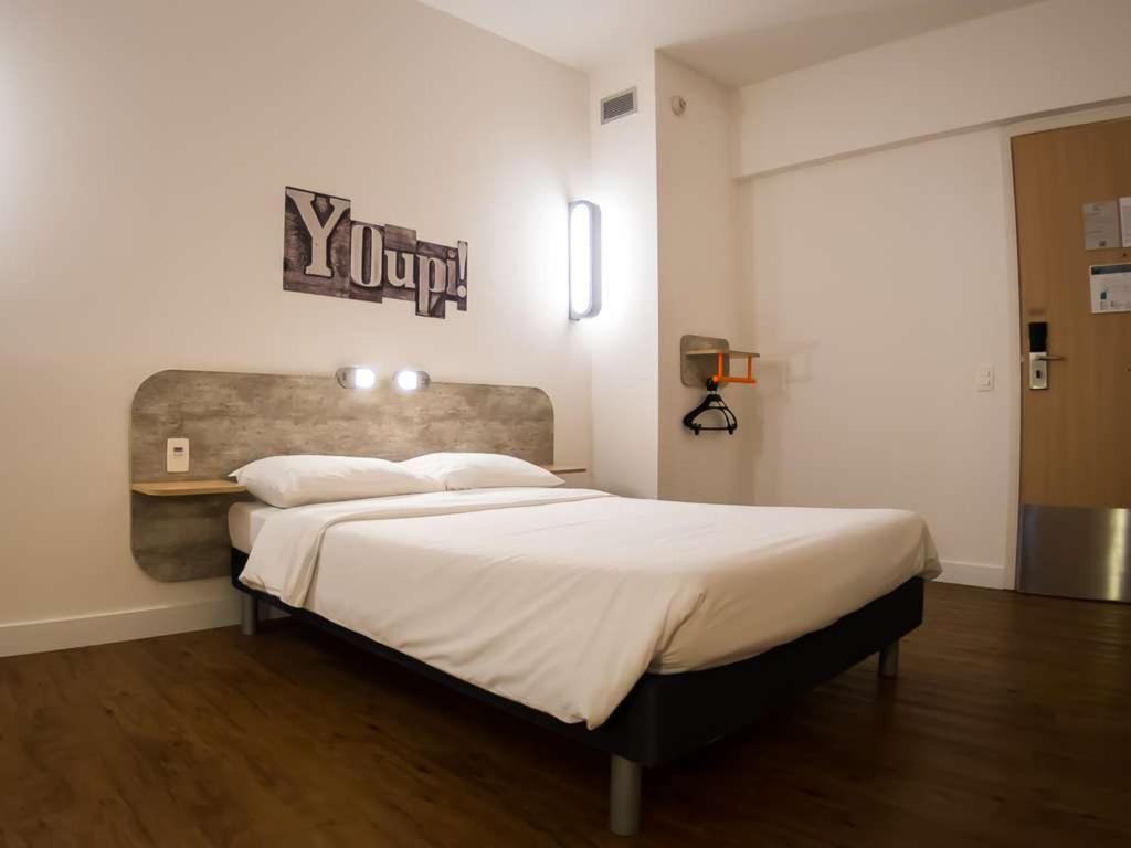Ibis Budget Campinas Aquidaban Екстер'єр фото